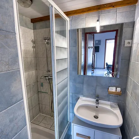 Maisonnette بيت للعطل